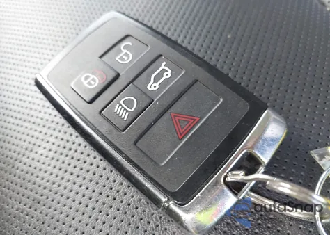 2023 Land Rover Range Rover P530 Se from USA, damaged, VIN SALKP9E74PA053053